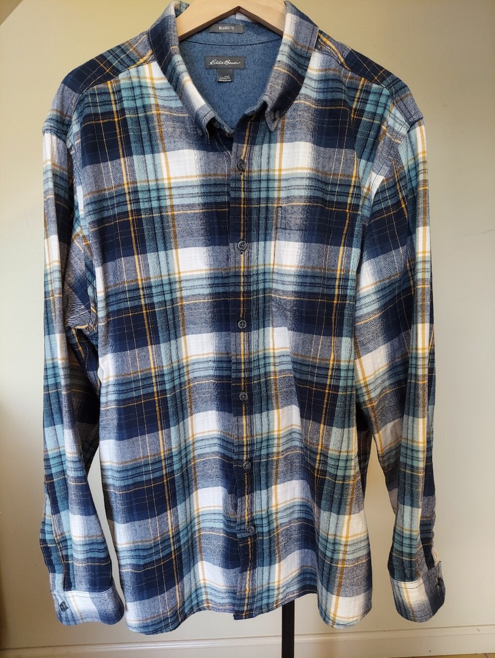 Eddie Bauer Men's Blue Green Plaid Button-Up Shirt Relaxed Fit  Size 2XL